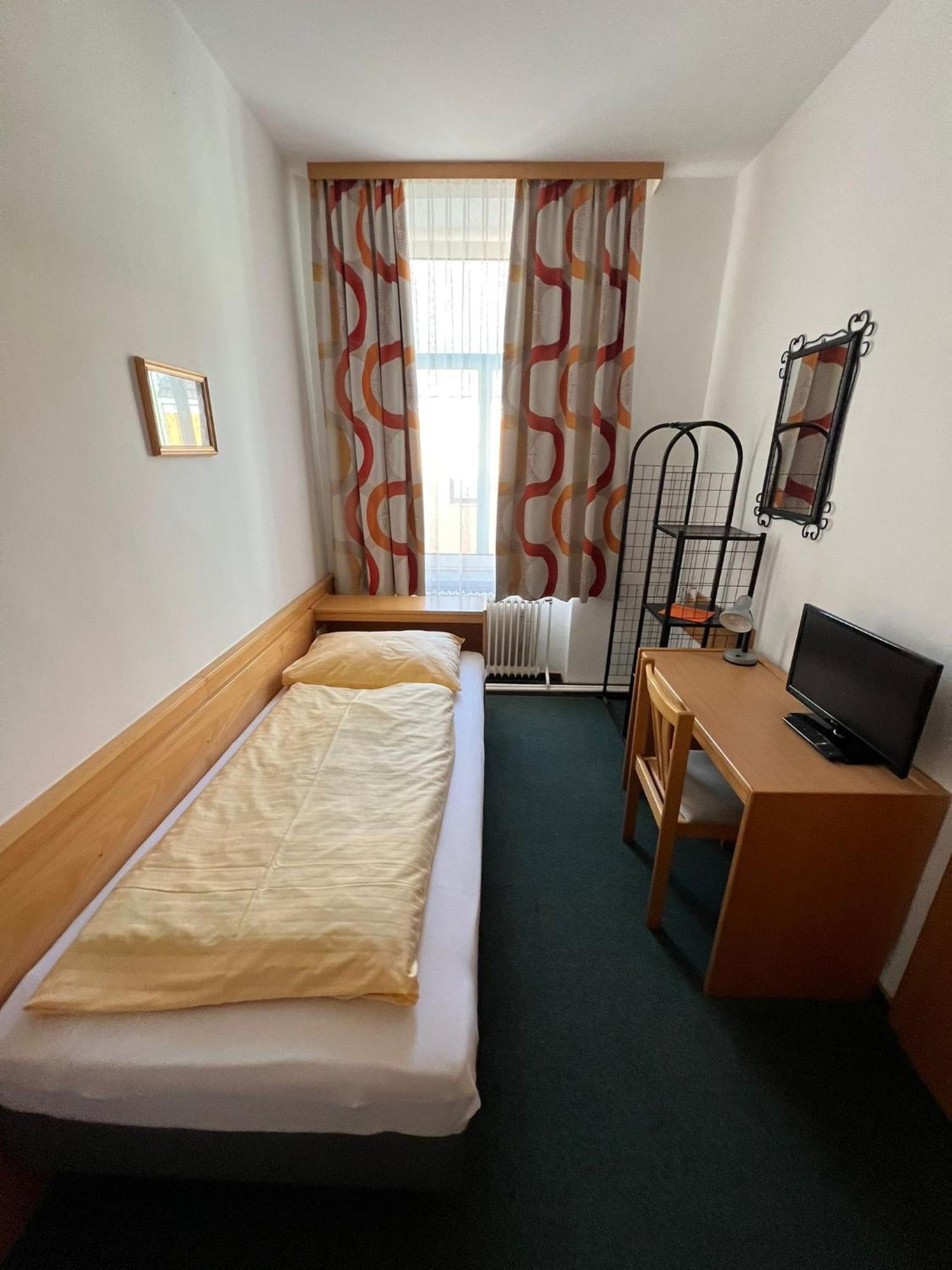 Stadthotel